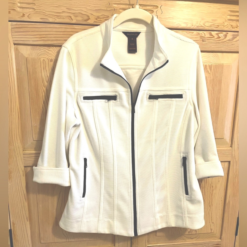 Athleisure Wear White Textured Athletic Zip Up Jacket Pockets